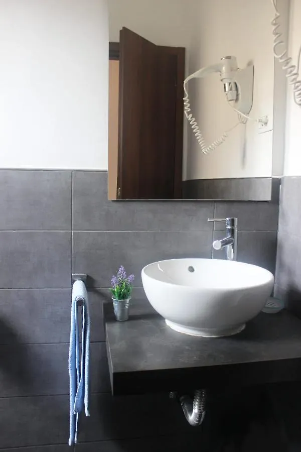 Bed & Breakfast B&B Isolatiberina Rome